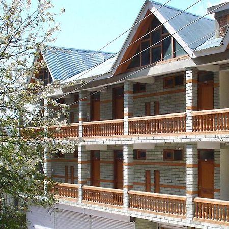 Hotel Arohi Vashist エクステリア 写真