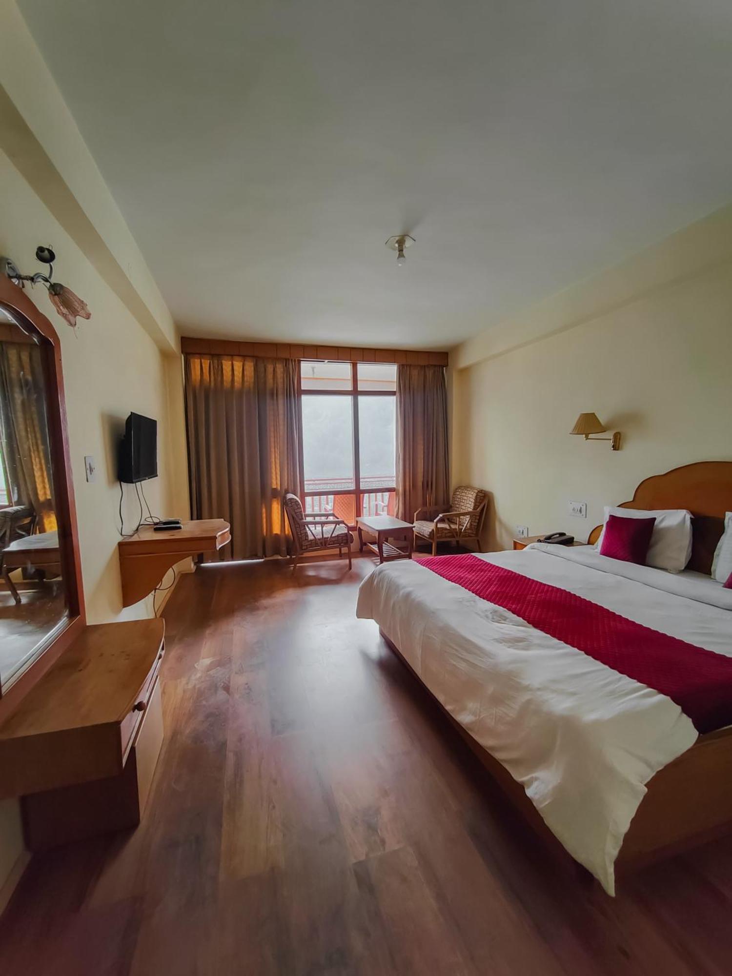 Hotel Arohi Vashist エクステリア 写真