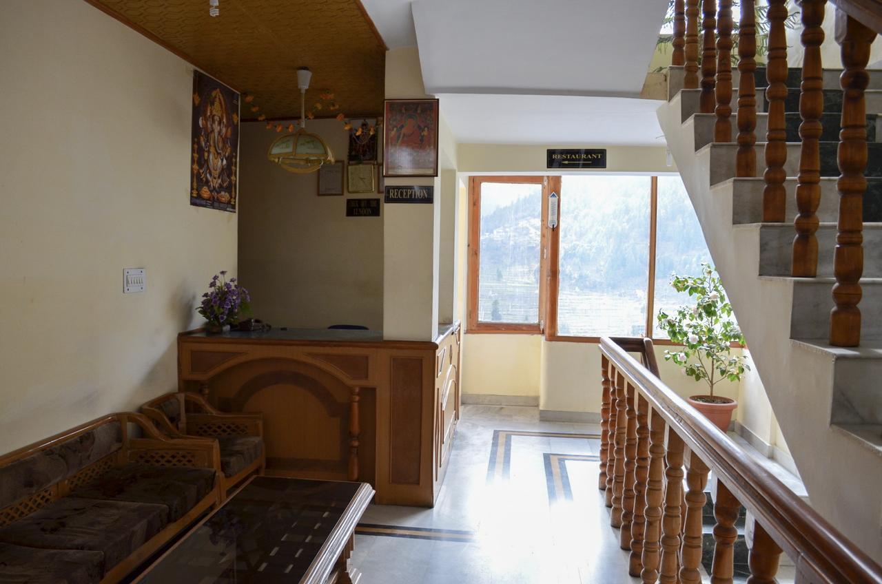 Hotel Arohi Vashist エクステリア 写真